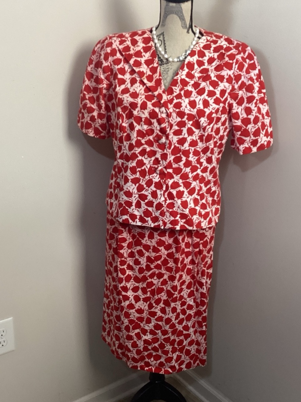 Red & White Floral Midi Dress 2Pc Set Classic Women's Short Sleeve Blazer Skirt